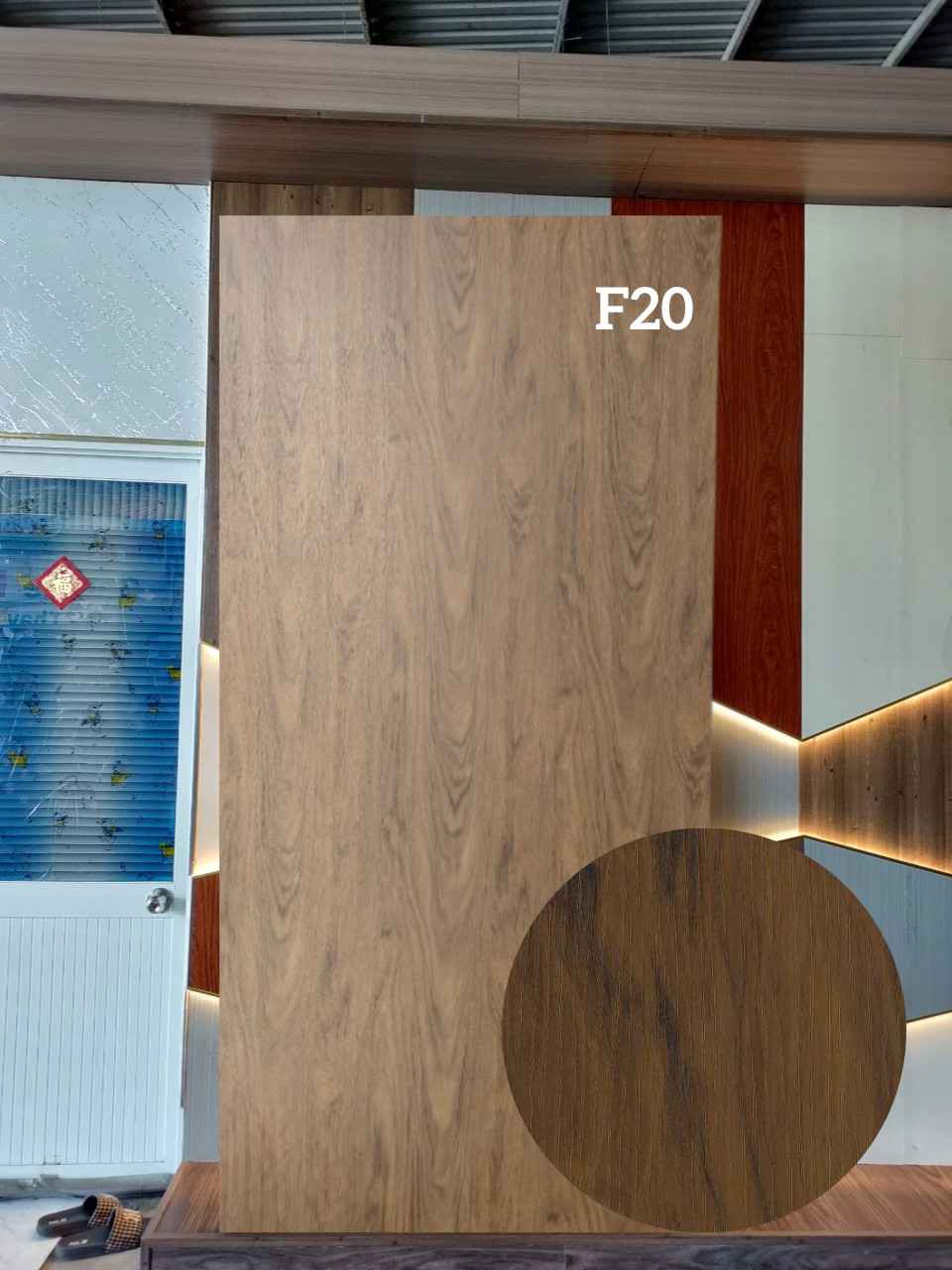 Tấm ốp đa năng 